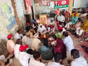 समाजवादी पार्टी कार्यालय में विधि-विधान से हुई भगवान विश्वकर्मा की पूजा