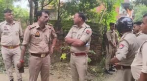 घर के गेस्ट रूम में वृद्ध की सड़ी-गली लाश मिलने से हड़कंप