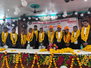 अवधेश सिंह ने संभाली अधिवक्ता संघ की कमान मनीष सिह ने ली मंत्री पद की शपथ