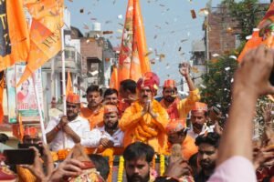 वरिष्ठ भाजपा नेता ज्ञान प्रकाश सिंह की अगुवाई में निकली ऐतिहासिक कलशयात्रा