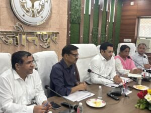 आकांक्षी विकास खंडों की योजनाओं की नोडल अधिकारियों ने की समीक्षा