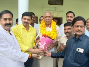 जौनपुर के पत्रकारों ने राज्यसभा सांसद विद्यासागर सोनकर का किया स्वागत