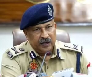 लखनऊ : DGP मुख्यालय ने जिलों से पुलिसकर्मियों का ब्योरा मांगा