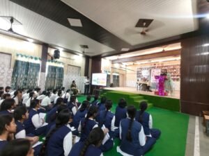 डाक्टर अंजू कनौजिया व प्रख्यात स्त्री रोग विशेषज्ञ डॉक्टर अंबर खान की नेतृत्व में ब्रेस्ट कैंसर एवं PMOS जागरूकता संगोष्ठी का हुआ आयोजन