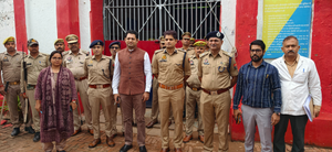 डीएम और एसएसपी ने जिला कारागार का किया निरीक्षण, सुरक्षा व्यवस्था परखी