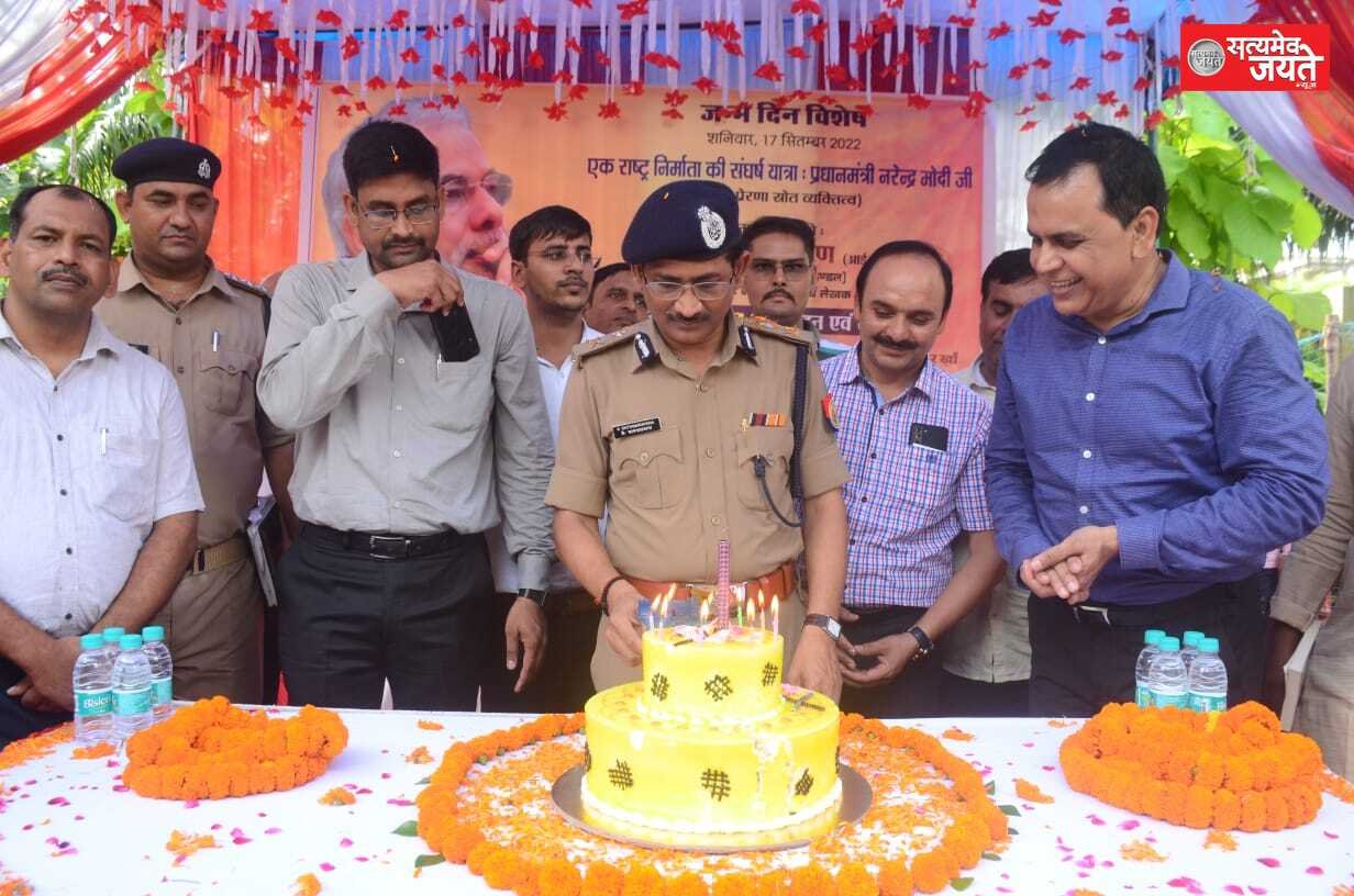 <em>मोदी जी का व्यक्तित्व हर किसी के लिए प्रेरणा स्रोत- पुलिस आयुक्त के.सत्यनारायाण</em>