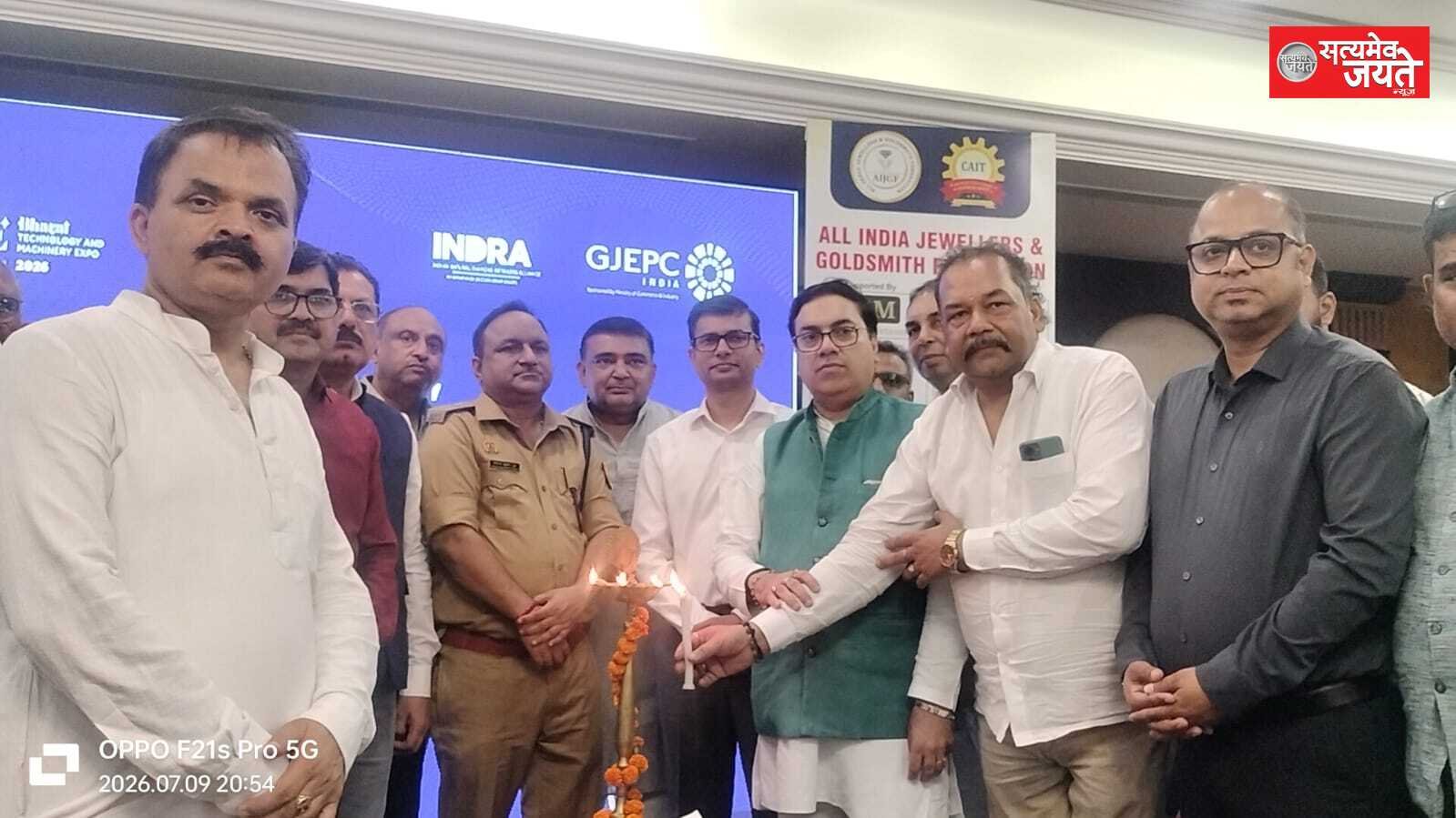 पुलिस मदद के लिए सदैव तत्पर हैं: एडीसीपी जितेन्द्र कुमार दुबे