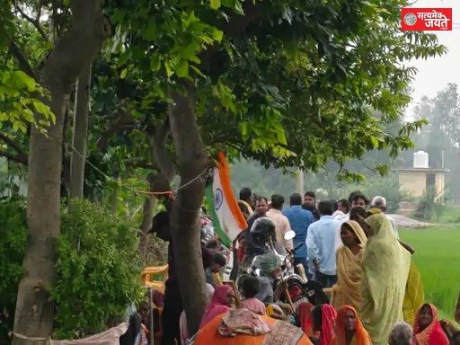 सड़क हादसे में घायल युवक की मौत, बीएचयू ले जाते समय रास्ते में तोड़ा दम