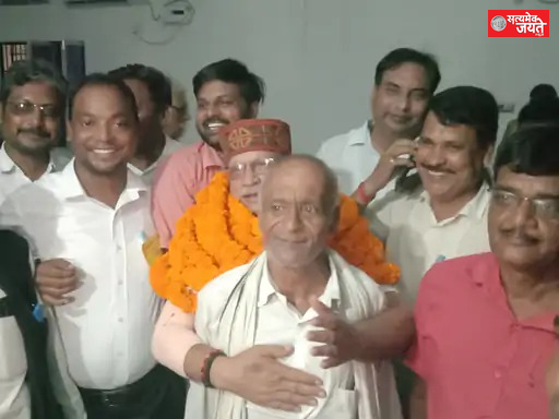 मड़ियाहूं बार एसोसिएशन चुनाव में केके सिंह अध्यक्ष, देवेंद्र त्रिपाठी महामंत्री