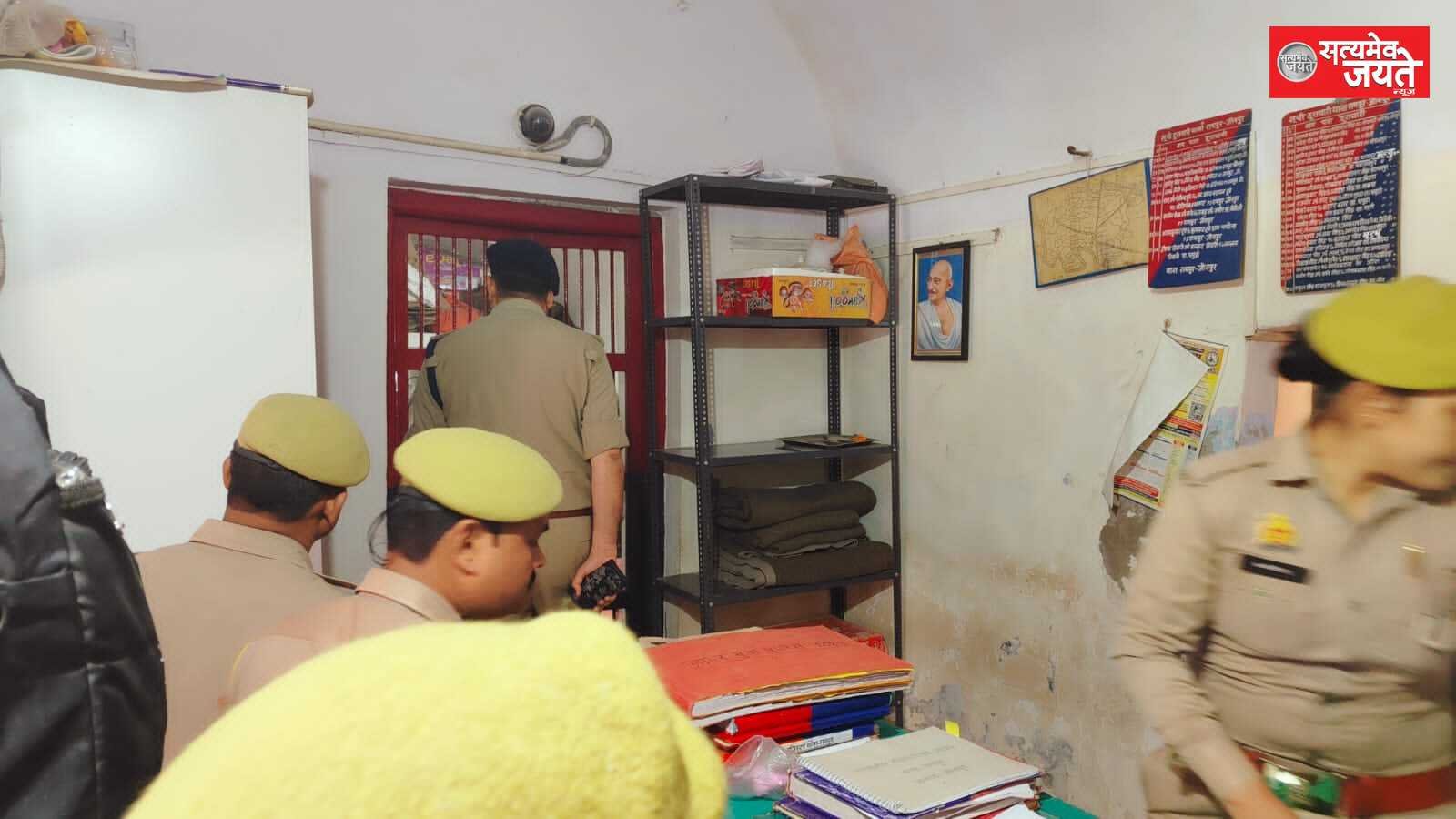 पुलिस हिरासत से फरार आरोपी को पुलिस टीम ने किया गिरफ्तार।