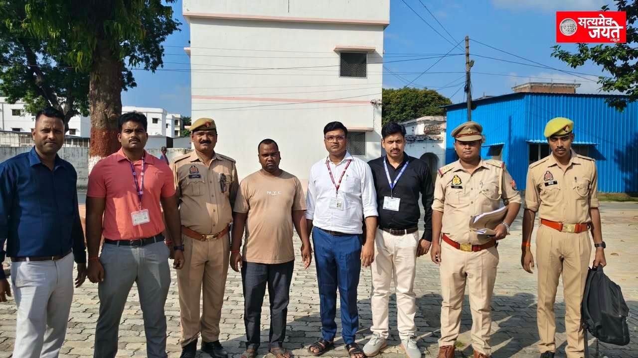 जनसेवा केंद्र संचालक पर ग्रामीणों के खातों से ठगी का आरोप, गिरफ्तार