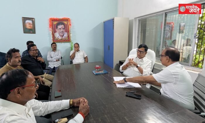 सेवा संकल्प अभियान कृपाशंकर सिंह 176 छात्राओं को आज बांटेंगे साइकिल