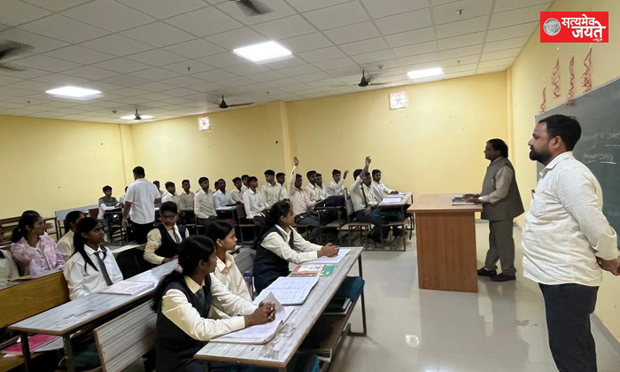 व्यावहारिक प्रशिक्षण से बढ़ेगा कौशल : प्रो. उमेश चंद्रा