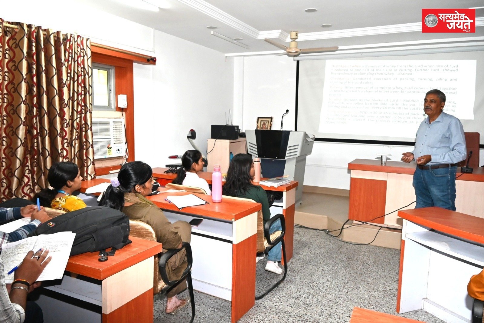 दूध से पनीर तक संरक्षण की वैज्ञानिक तकनीक जरूरी : प्रो. सुधीर सिंह
