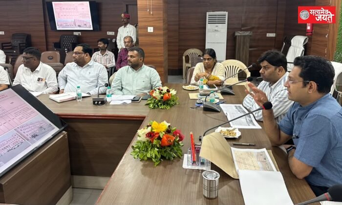 50 लाख से अधिक लागत वाली परियोजनाओं की डीएम ने की समीक्षा, समयसीमा में काम पूरा करने के निर्देश