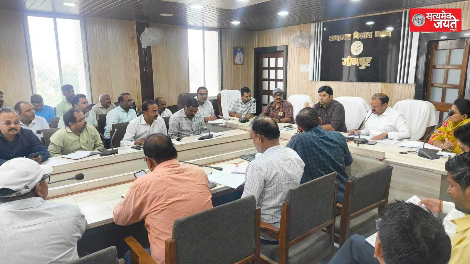 स्वयं सहायता समूहों के गठन में तेजी लाने के निर्देश, लापरवाही पर होगी कार्रवाई