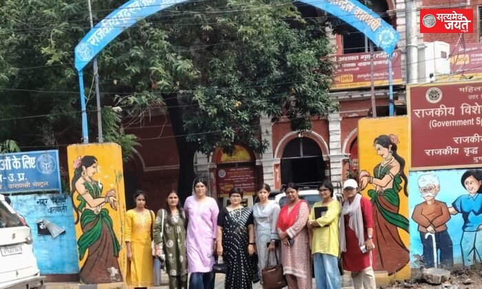 मोहम्मद हसन पीजी कॉलेज की छात्राओं ने विश्व मानसिक स्वास्थ्य दिवस पर किया राजकीय वृद्ध एवं अशक्त महिला शिशु गृह का शैक्षणिक भ्रमण