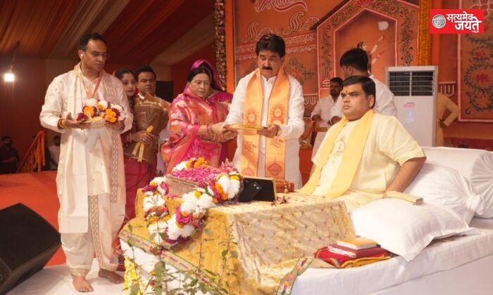 भगवान राम के जीवन से जुड़े आदर्शों को अपने जीवन में उतारें : शांतनु जी महाराज
