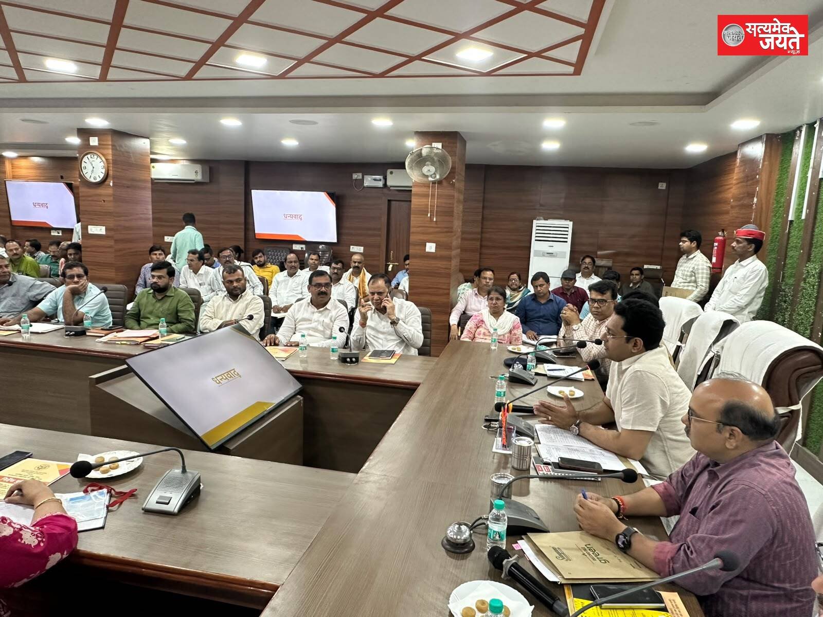 जौनपुर में 87,696 अभ्यर्थी देंगे PET-2026 की परीक्षा, 32 केंद्रों पर होगी व्यवस्था