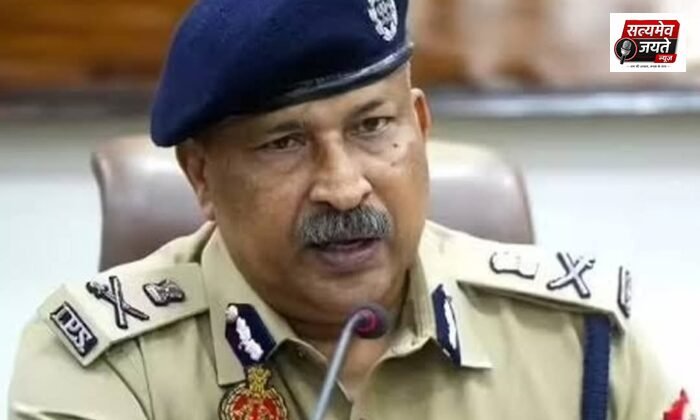 लखनऊ : DGP मुख्यालय ने जिलों से पुलिसकर्मियों का ब्योरा मांगा