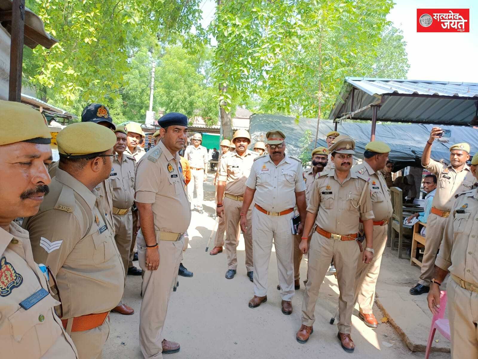 कल लखनऊ कोर्ट में हुई घटना के बाद जिले में पुलिस प्रशासन हुआ अलर्ट