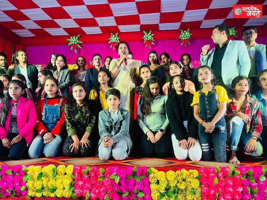 जौनपुर                 वर्तमान समय के बच्चे ही देश का भविष्य-डॉ अब्दुल कादिर खान
