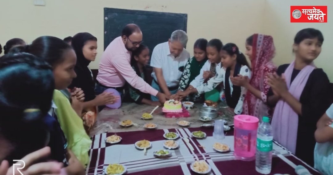 शिया इन्टर कालेज के प्राइमरी अनुभाग के छात्राओं द्वारा कुकिंग का किया गया आयोजन